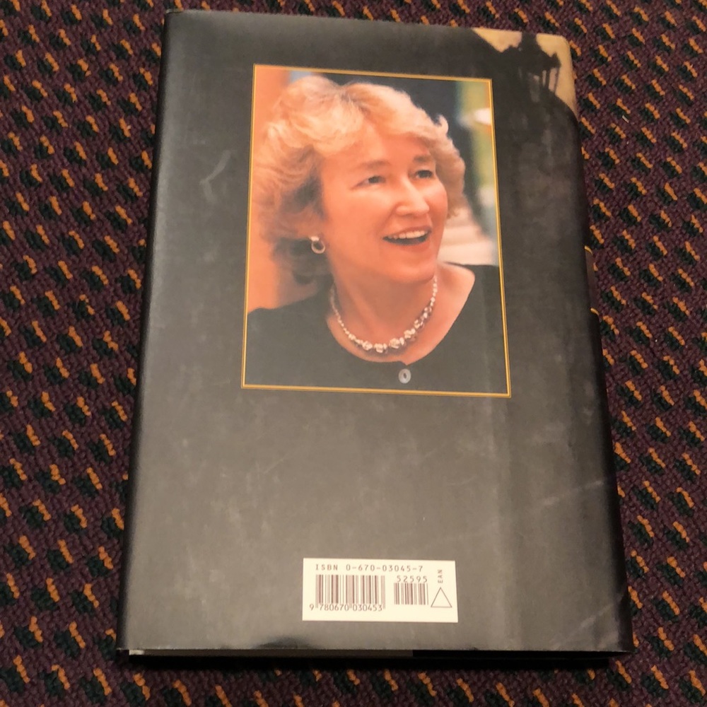 2 Hardcover NY Times best selling author Martha Grimes mystery books - Picture 10 of 16